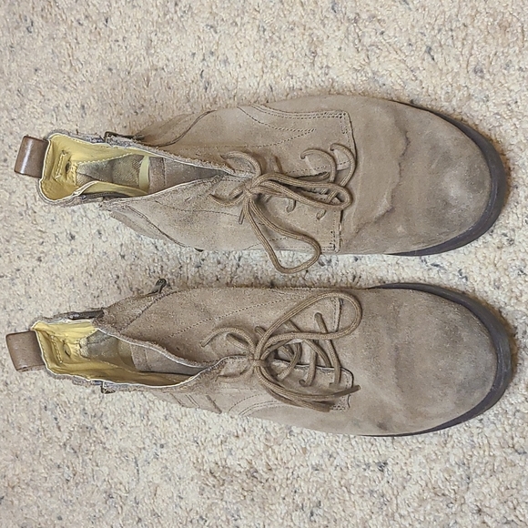 Bussola Boots - Picture 1 of 3